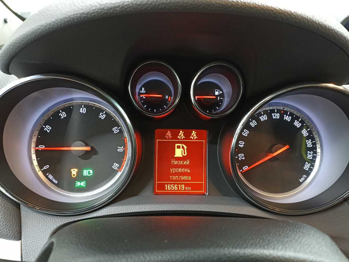 Opel Mokka, 2012 Фото №12