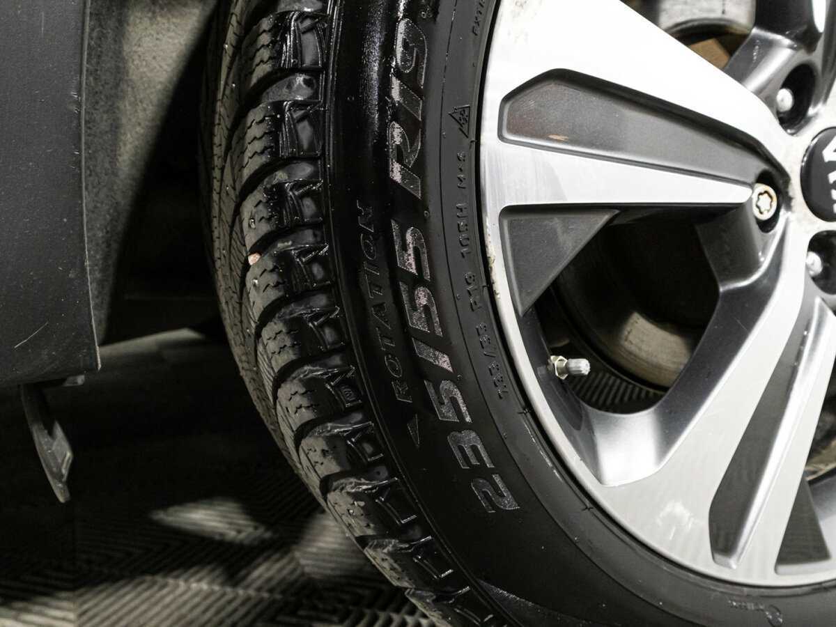 Kia Sorento, 2018 Фото №9