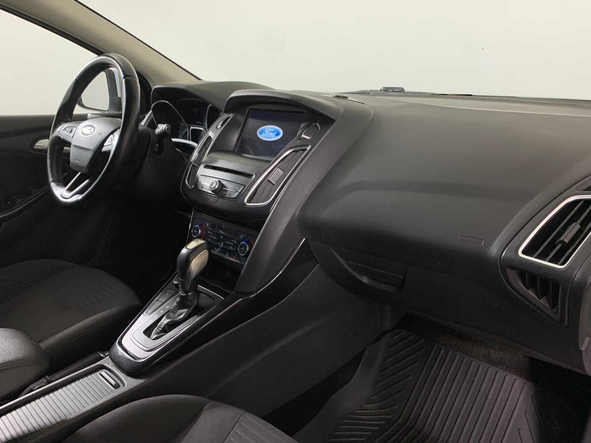 Ford Focus, 2017 Фото №14