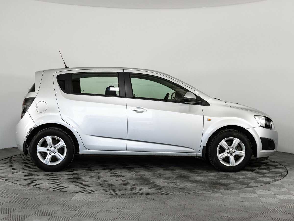 Chevrolet Aveo, 2013 Фото №4