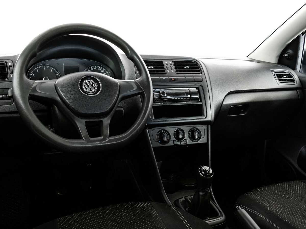 Volkswagen Polo, 2017 Фото №9