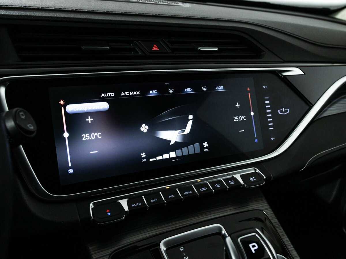 Geely Atlas Pro, 2022 Фото №19