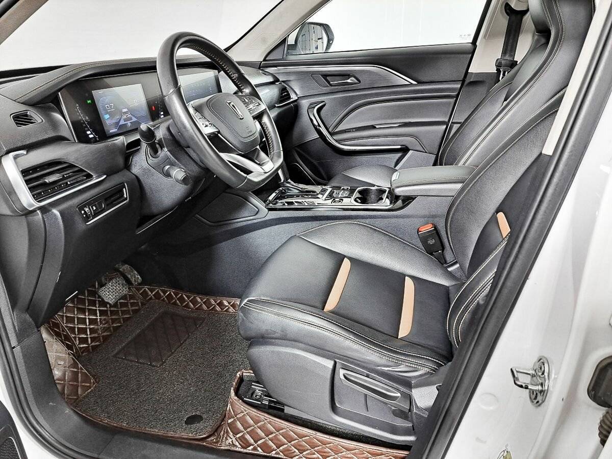 FAW Bestune T77, 2019 Фото №16