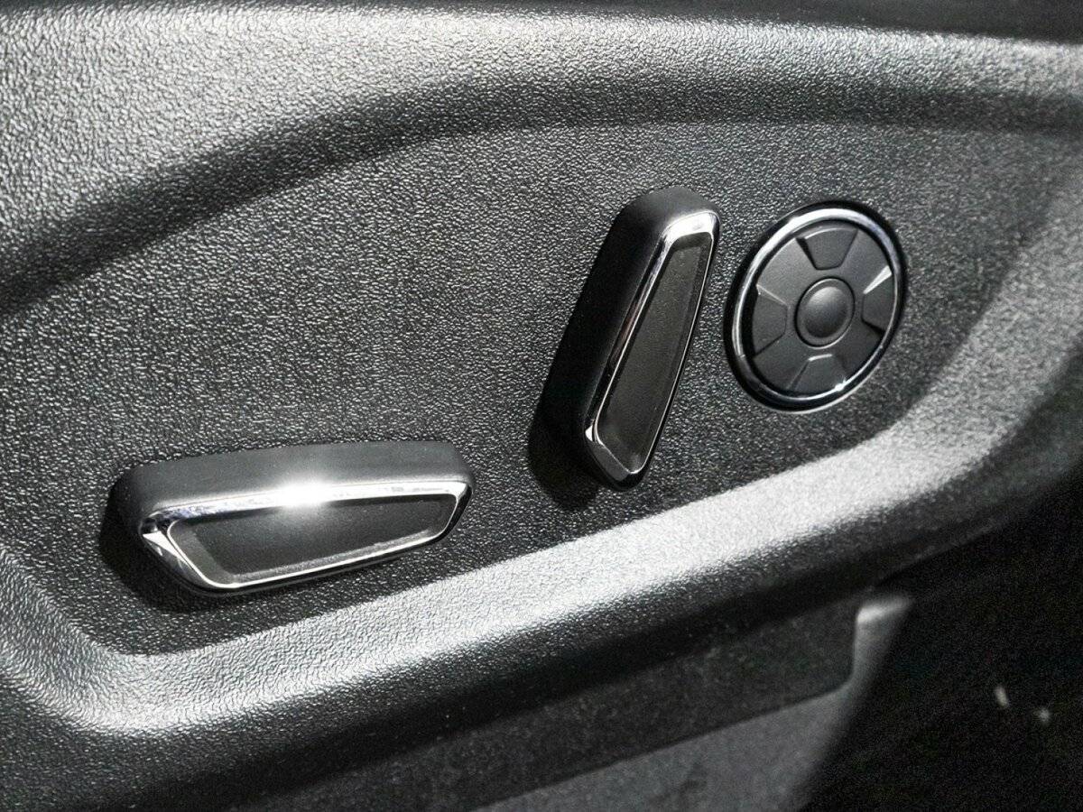 Ford Explorer, 2017 Фото №19