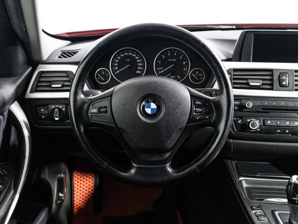 BMW 3 серии 320i, 2012 Фото №20