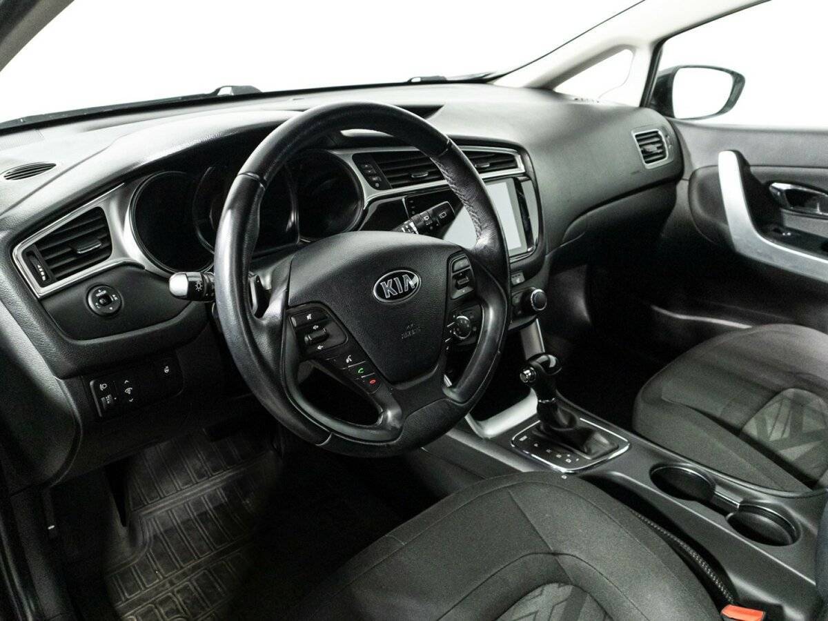 Kia Ceed, 2015 Фото №11