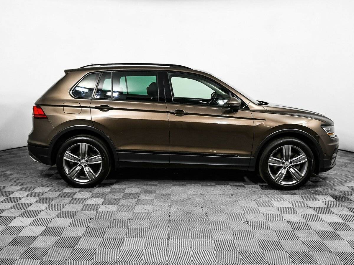 Volkswagen Tiguan, 2017 - 77 094 км. | Фото №4