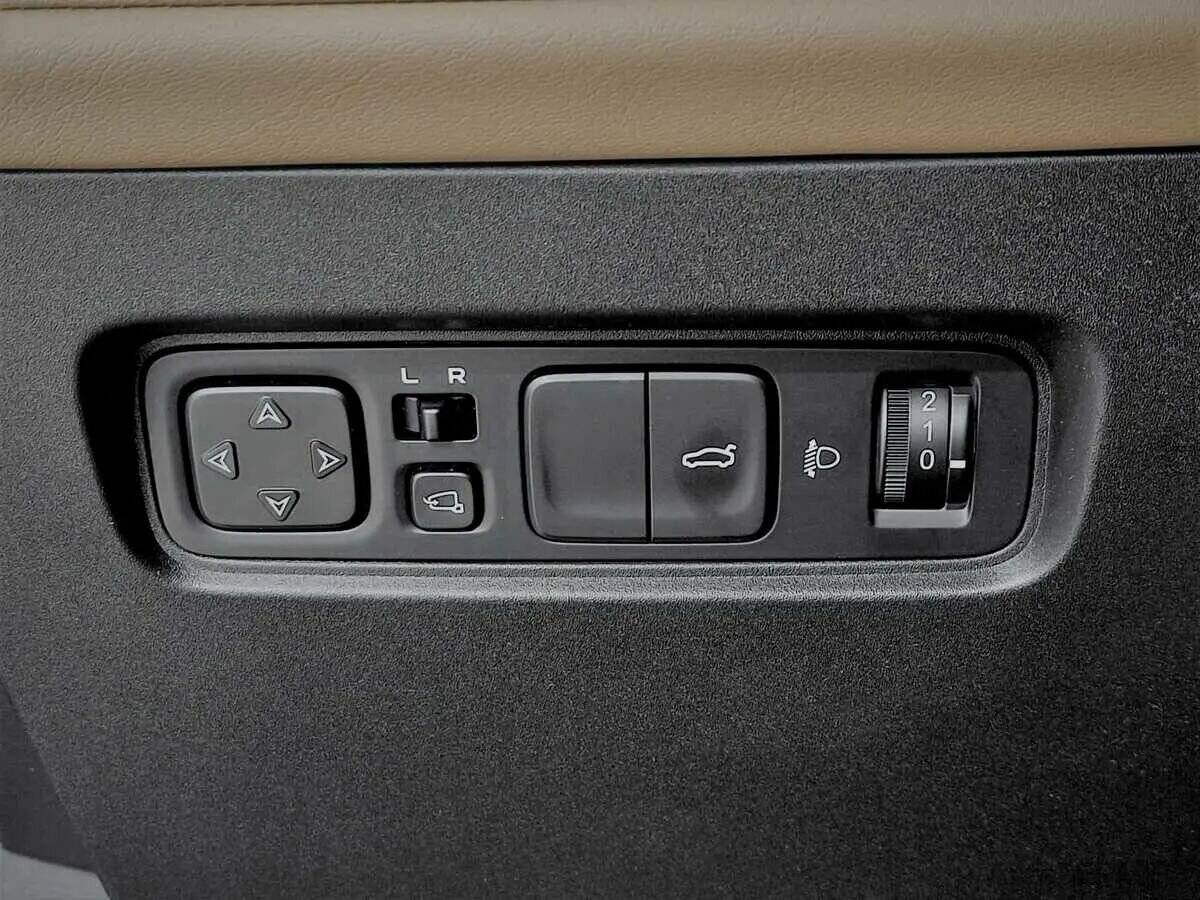 Changan UNI-V, 2023 Фото №8