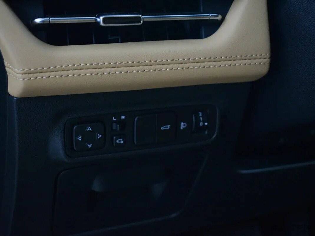 Changan UNI-K, 2024 Фото №13