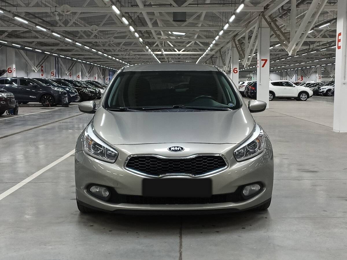 Kia Ceed, 2015 - 150 002 км. | Фото №2