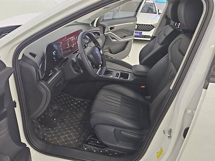 FAW Bestune T55, 2021 - 19 000 км. | Фото №7