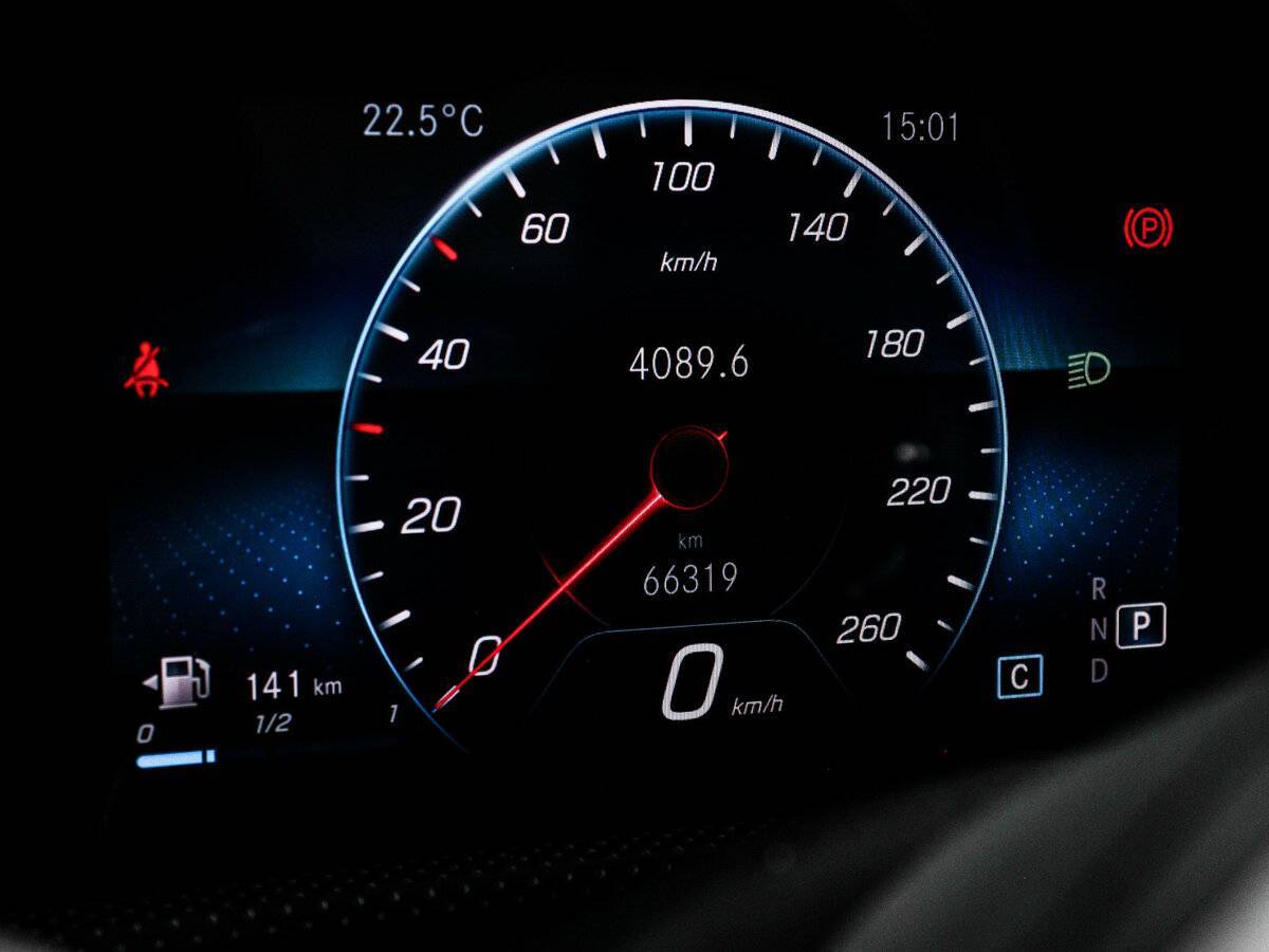 Mercedes-Benz CLA 200, 2019 Фото №11