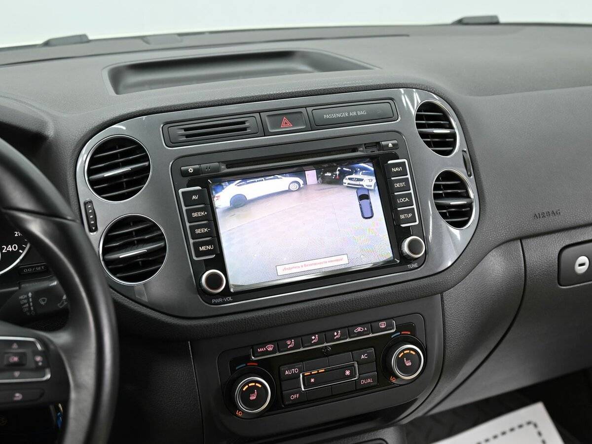 Volkswagen Tiguan, 2012 Фото №11