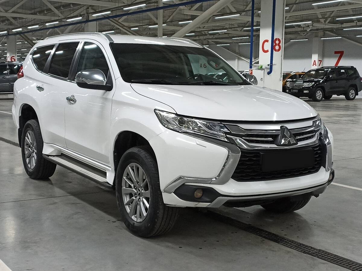 Mitsubishi Pajero Sport, 2018 - 187 223 км. | Фото №3