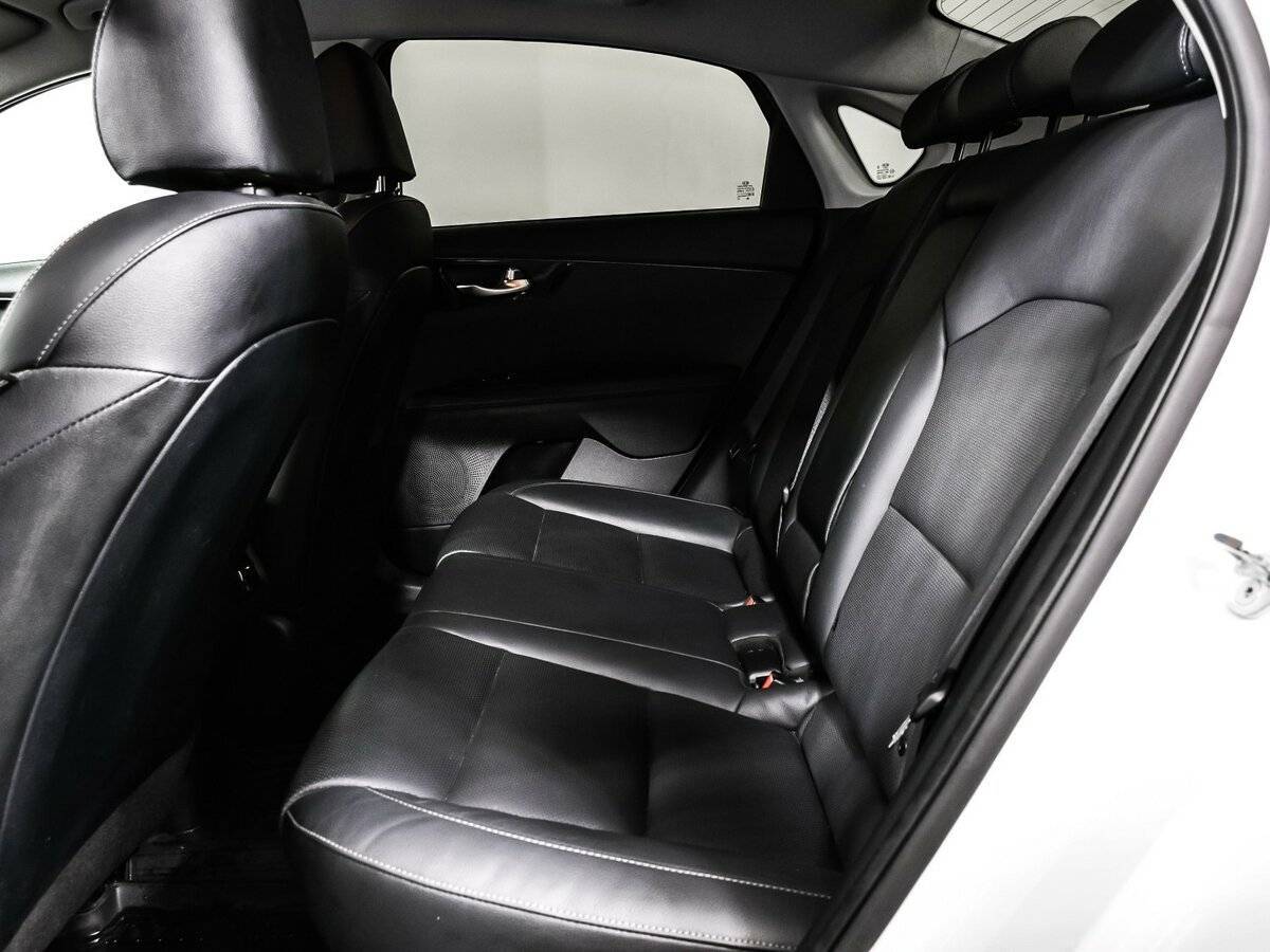 Kia Cerato, 2018 Фото №13