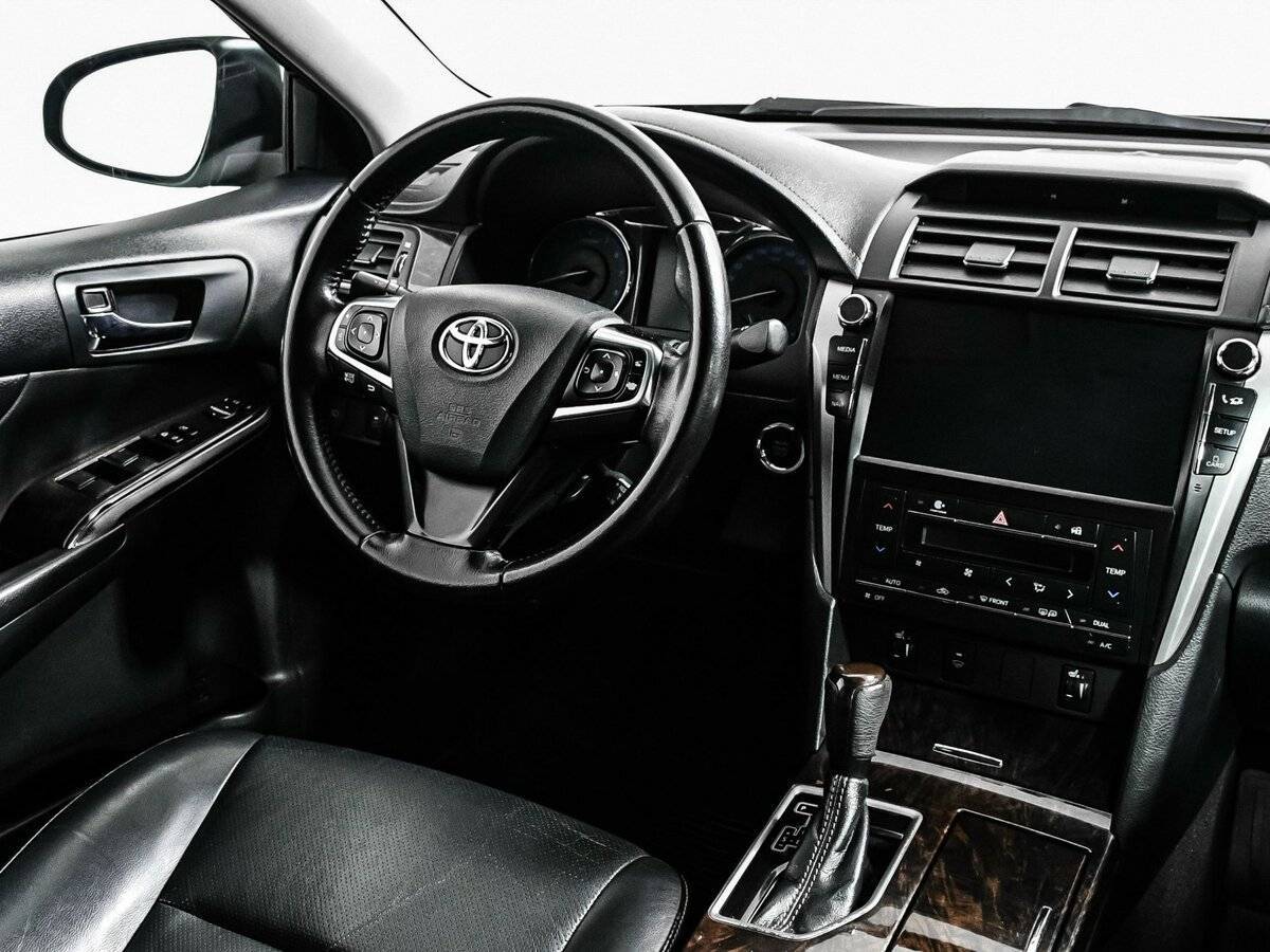 Toyota Camry, 2017 Фото №8