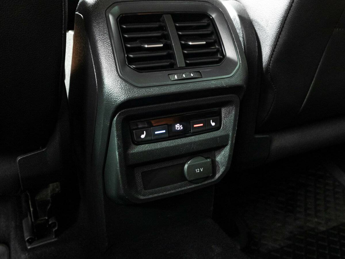 Volkswagen Tiguan, 2017 Фото №25