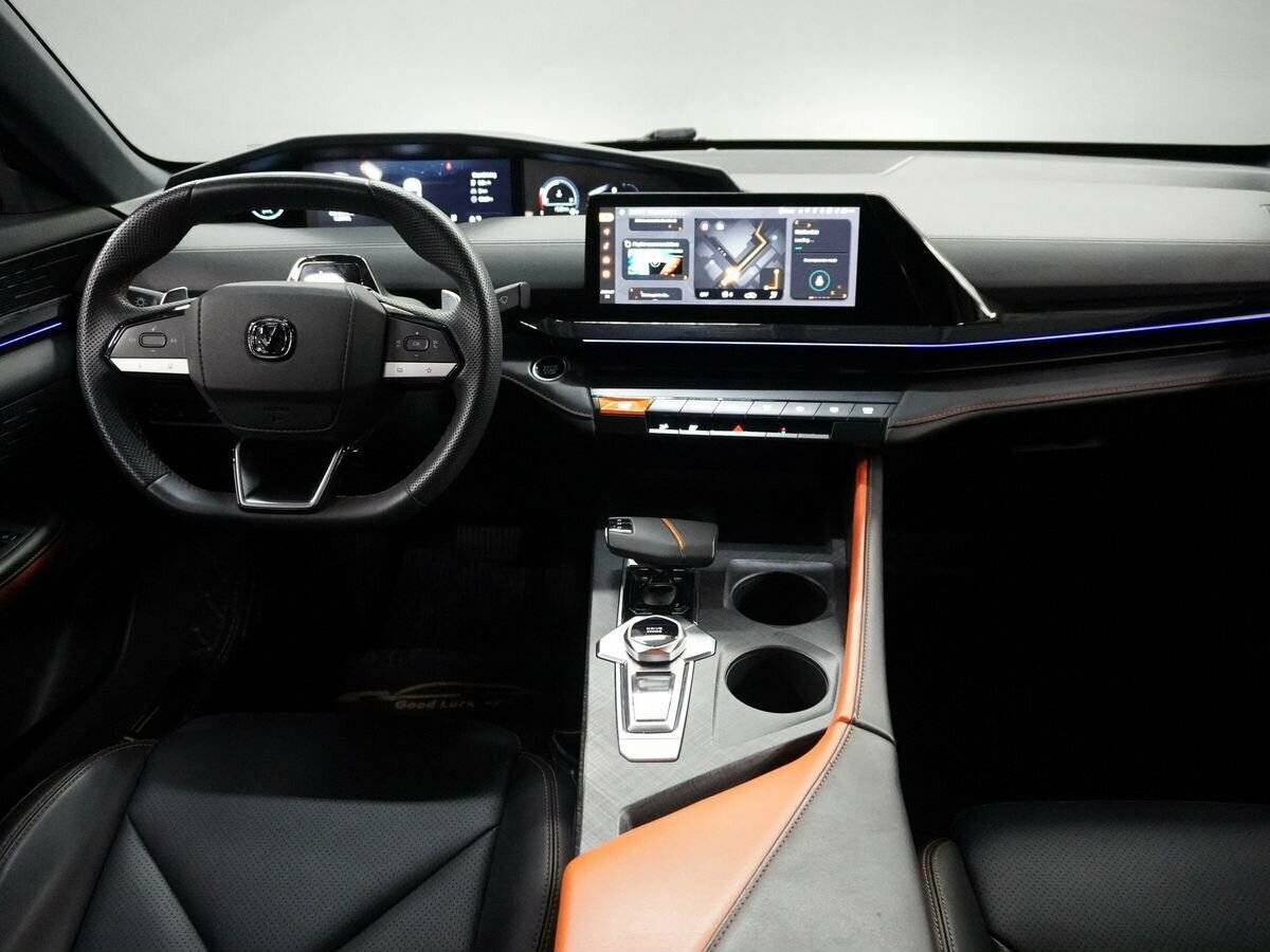 Changan UNI-V, 2022 Фото №14