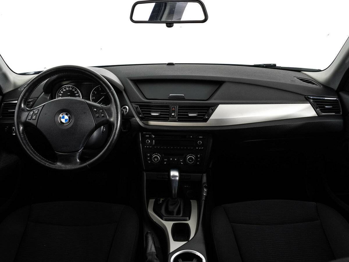BMW X1 20i, 2014 Фото №10