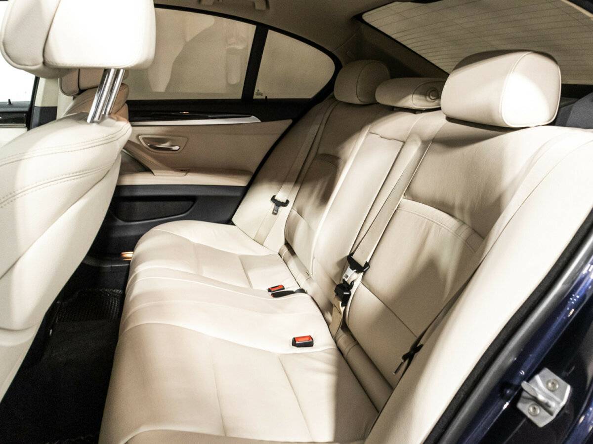 BMW 5 серии 530d xDrive, 2016 Фото №10