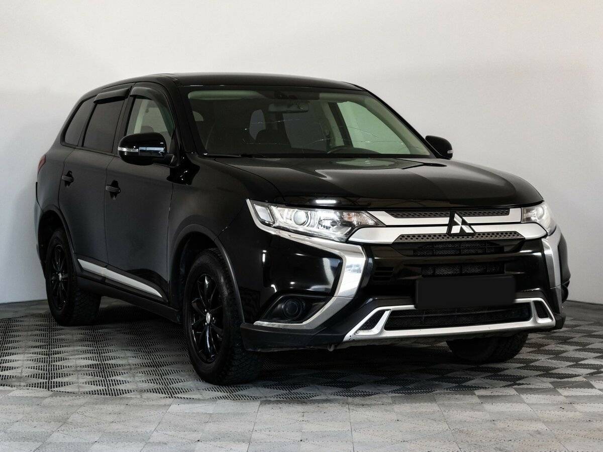 Mitsubishi Outlander, 2020 Фото №3
