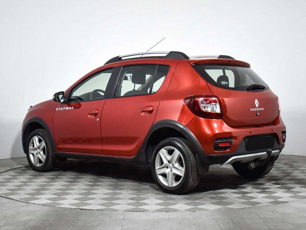 Renault Sandero Stepway, 2014 - 93 847 км. | Фото №7