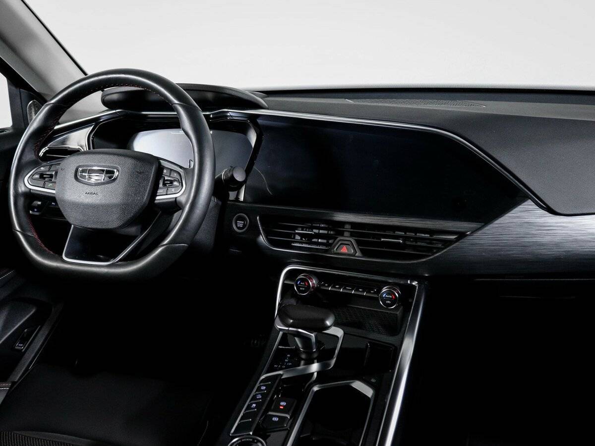 Geely Tugella, 2021 Фото №12
