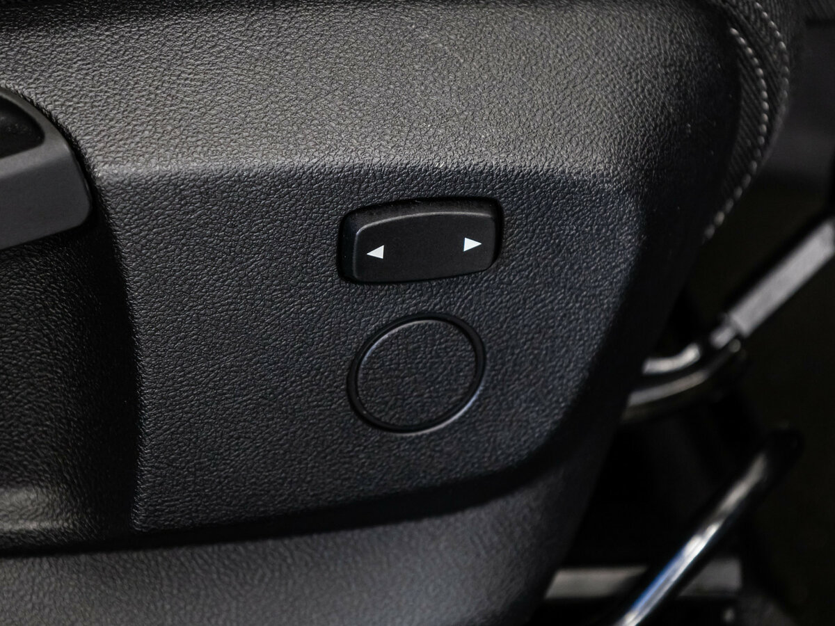 BMW X1 20i xDrive II (F48), 2017 Фото №26