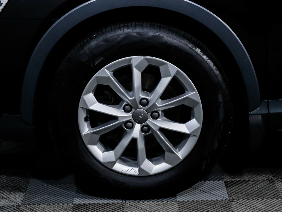 Audi Q3 I (8U) Рестайлинг, 2015 Фото №12