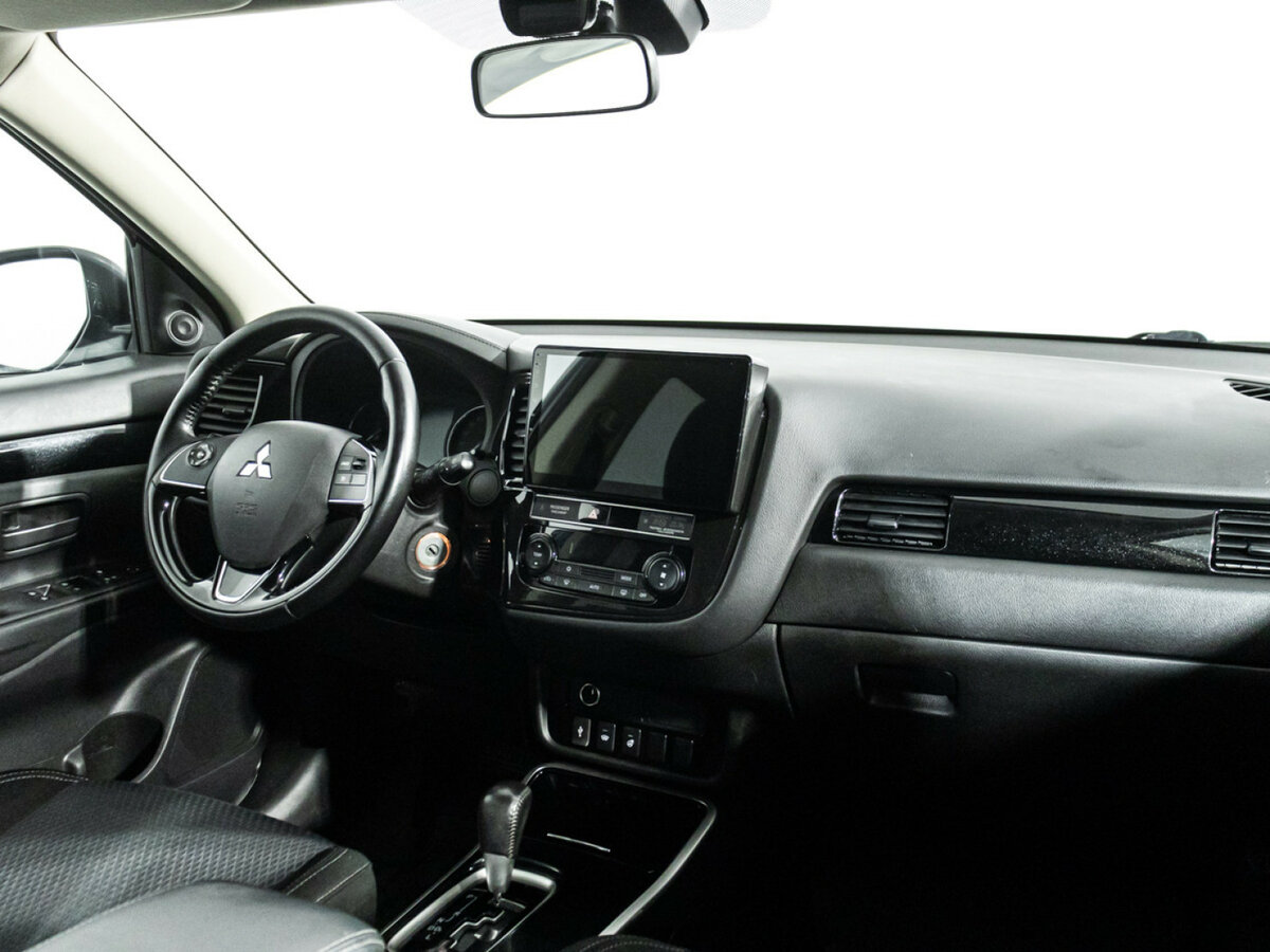 Mitsubishi Outlander III Рестайлинг 3, 2019 Фото №9