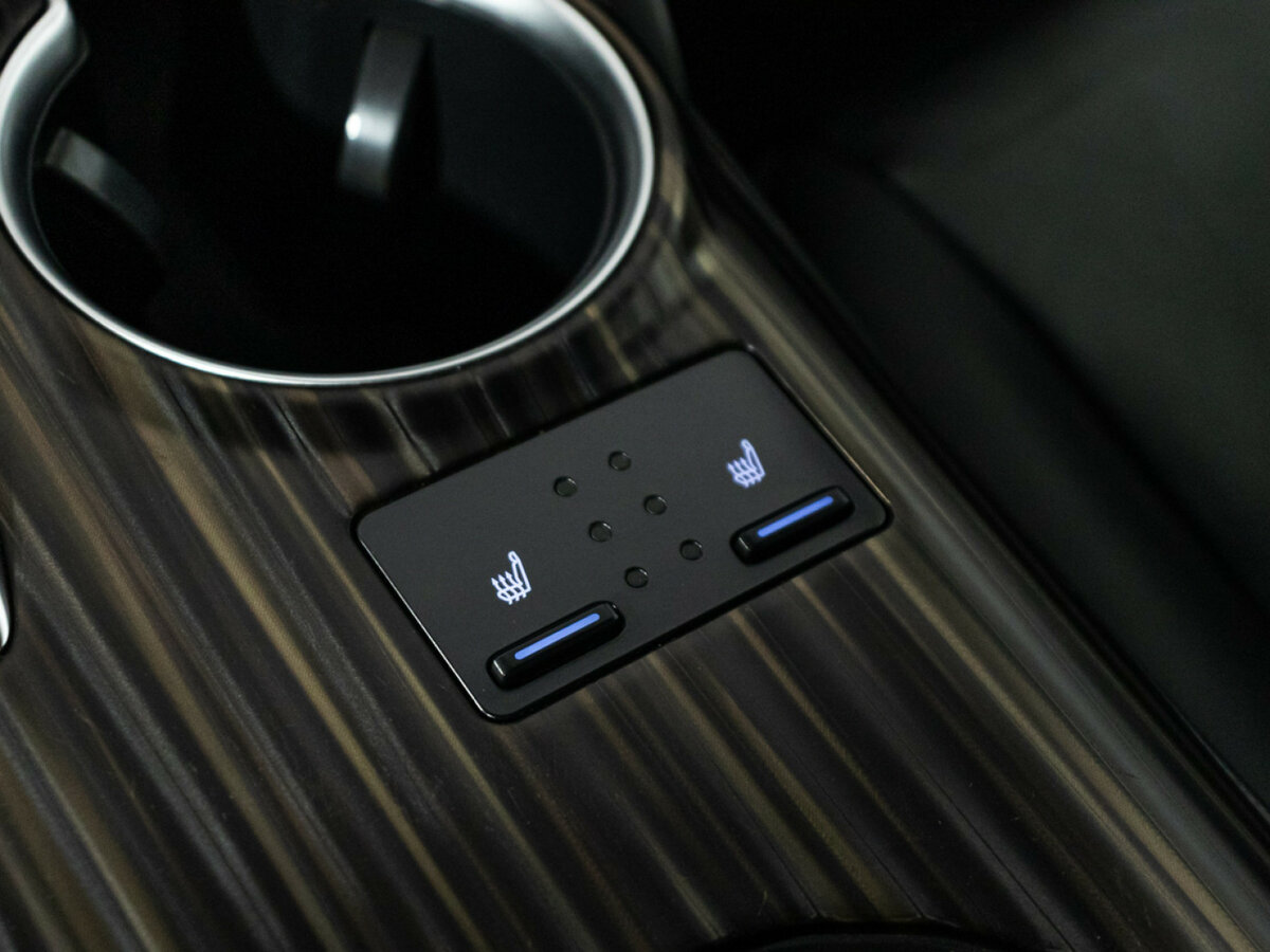 Toyota Camry VIII (XV70), 2019 Фото №19