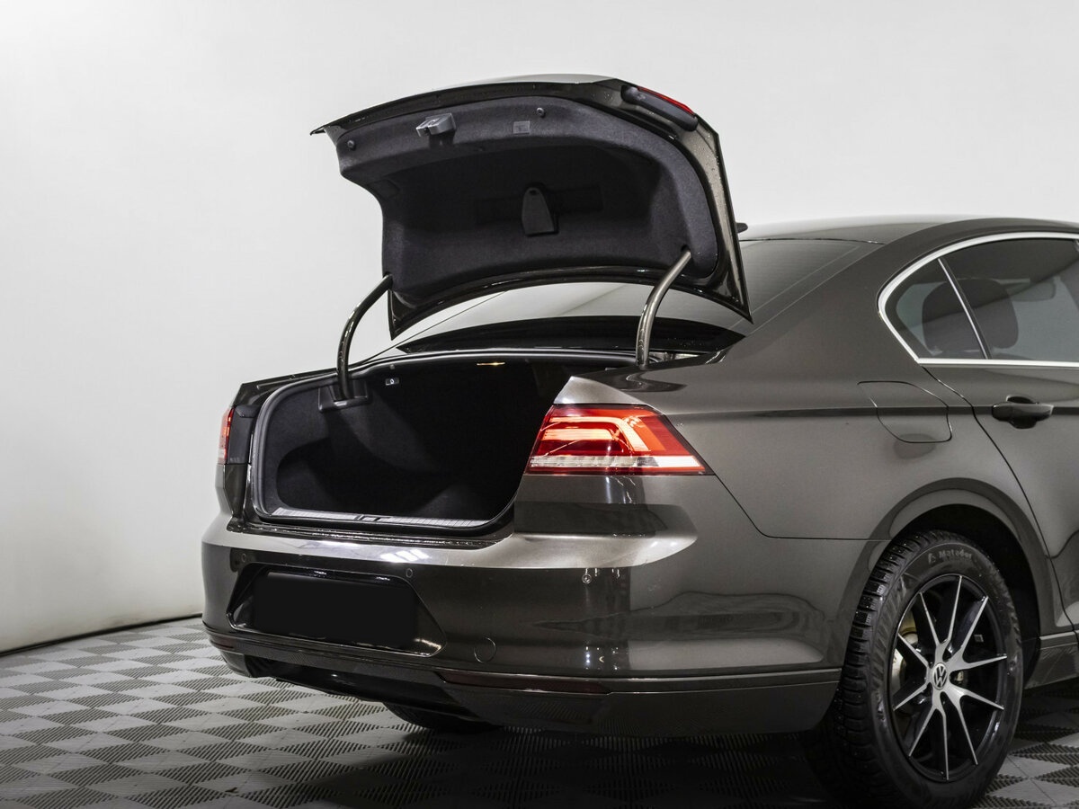 Volkswagen Passat B8, 2017 Фото №14