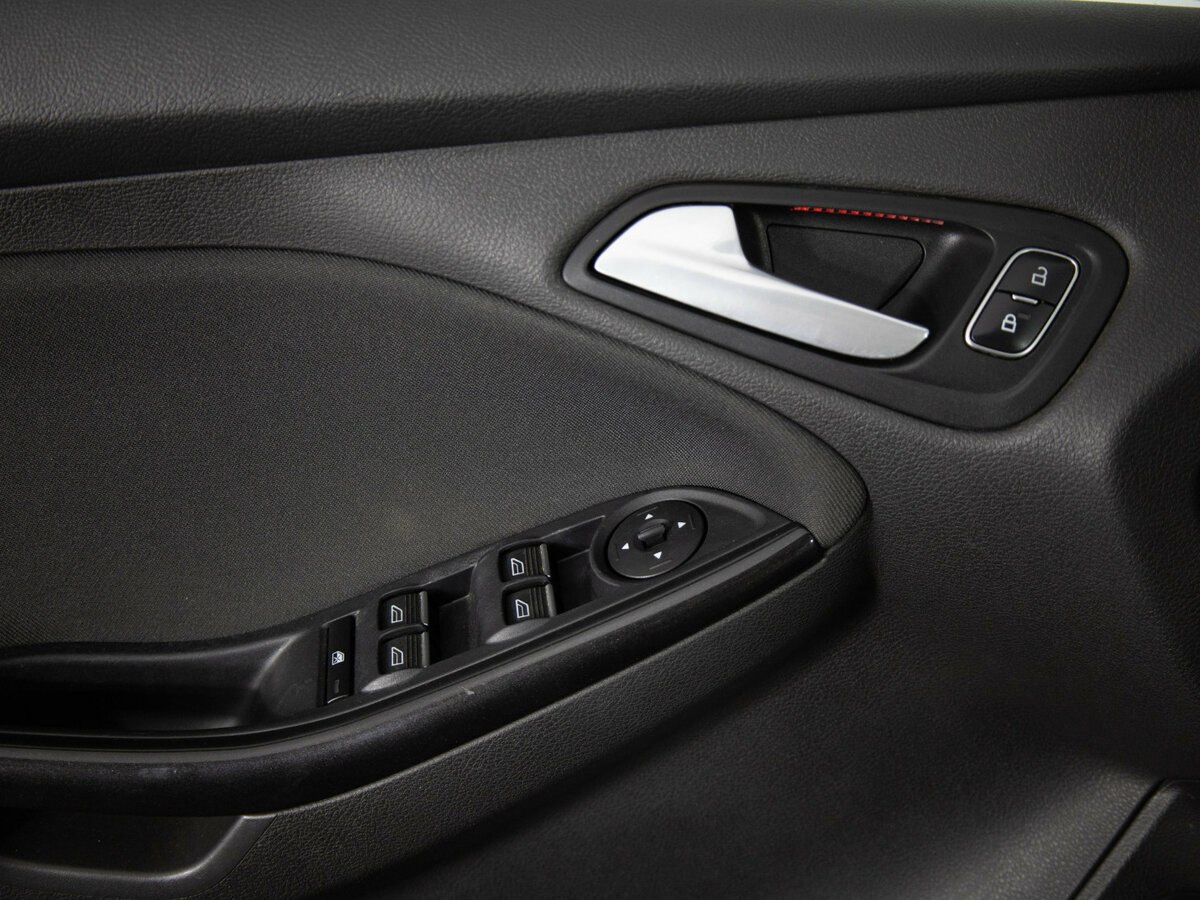 Ford Focus III Рестайлинг, 2016 Фото №18