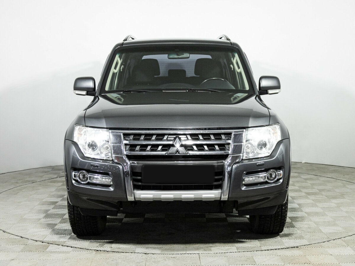 Mitsubishi Pajero IV Рестайлинг 2, 2015 - 130 585 км. | Фото №2
