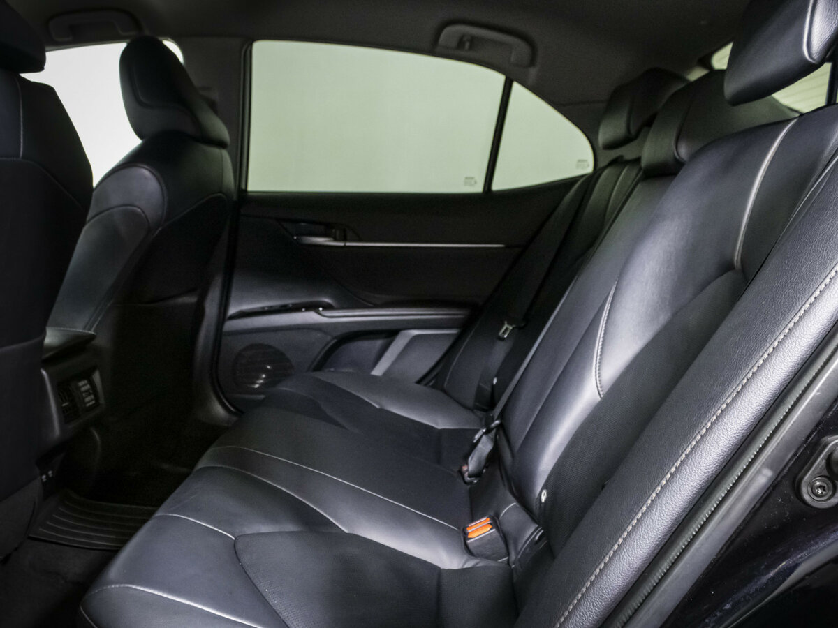 Toyota Camry VIII (XV70), 2020 - 129 307 км. | Фото №8
