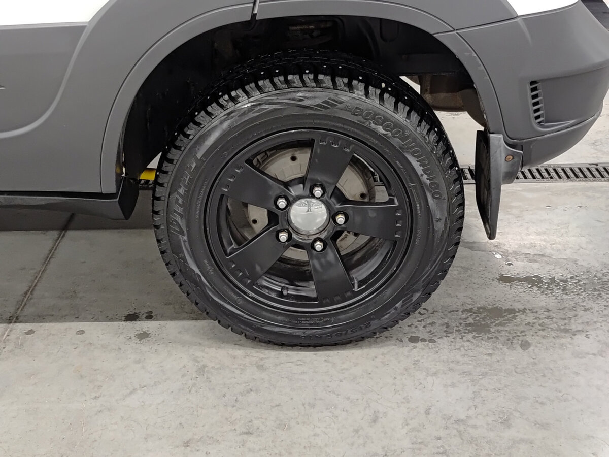 Chevrolet Niva I Рестайлинг, 2017 Фото №18