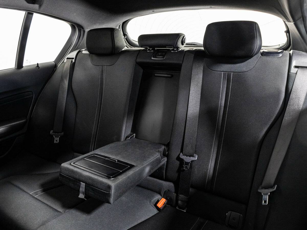 BMW 1 серии 118i II (F20/F21) Рестайлинг 2, 2019 Фото №22