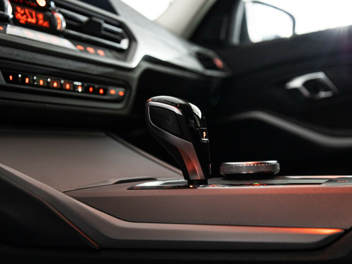 BMW 3 серии 318d VII (G2x), 2019 Фото №18