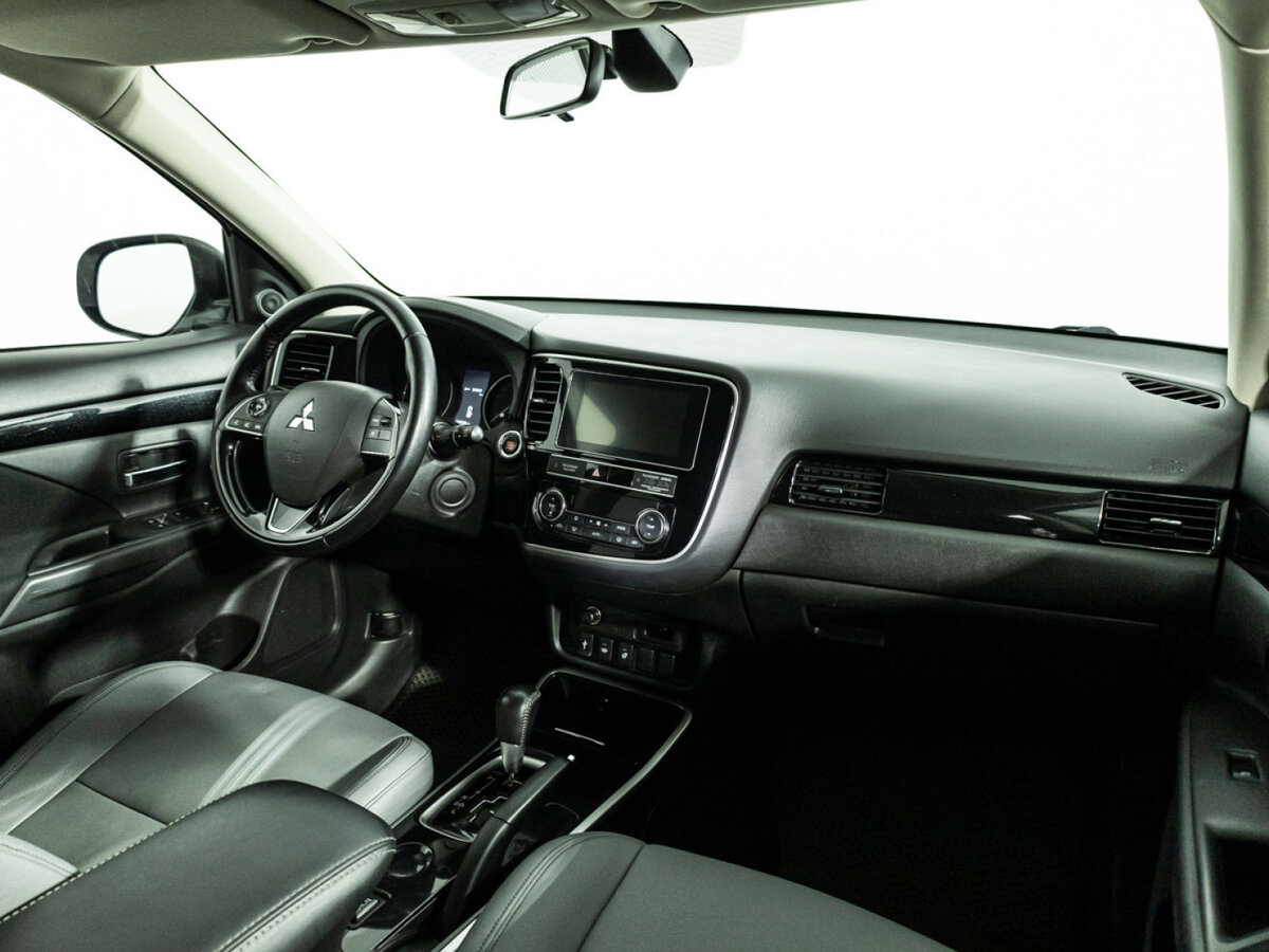 Mitsubishi Outlander III Рестайлинг 3, 2019 - 136 812 км. | Фото №7