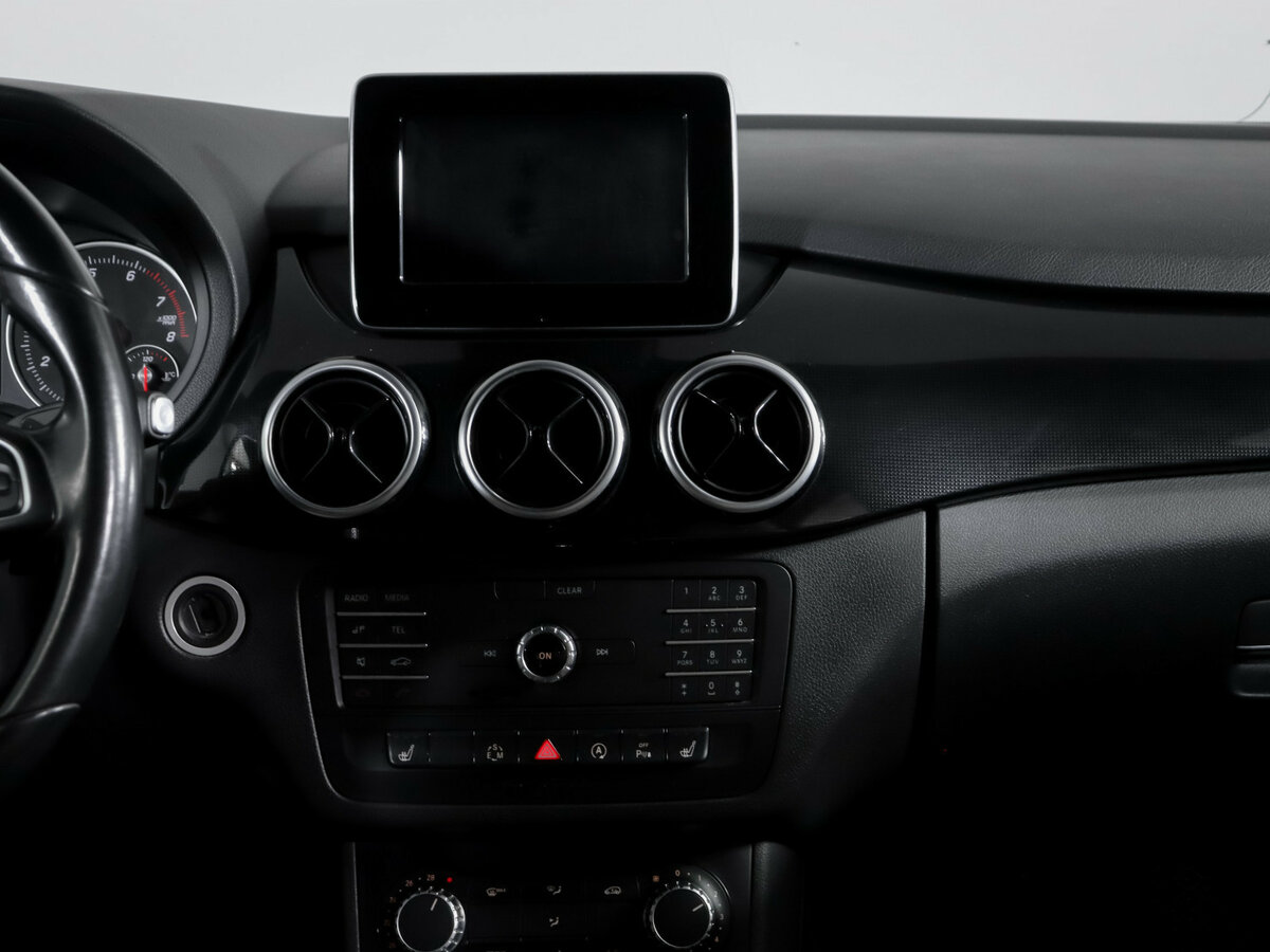 Mercedes-Benz B-Класс 180 II (W246) Рестайлинг, 2015 Фото №11
