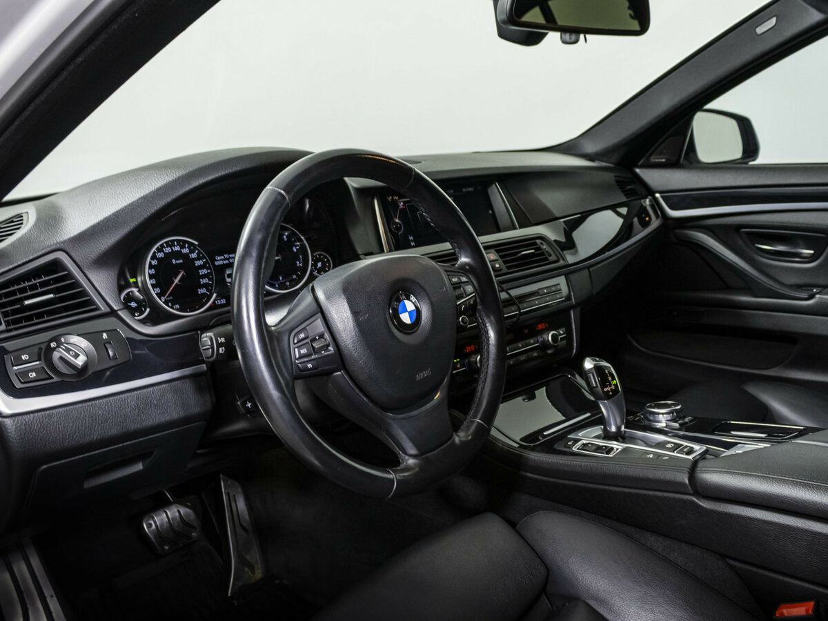 BMW 5 серии 528i xDrive VI (F10/F11/F07) Рестайлинг, 2016 - 150 066 км. | Фото №8