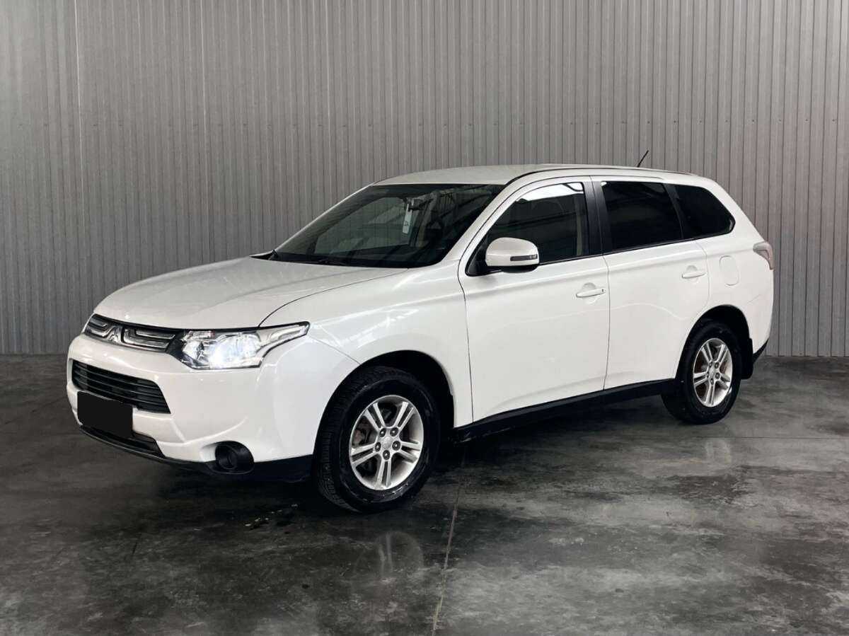 Mitsubishi Outlander, 2013 - 193 026 км. | Фото №1