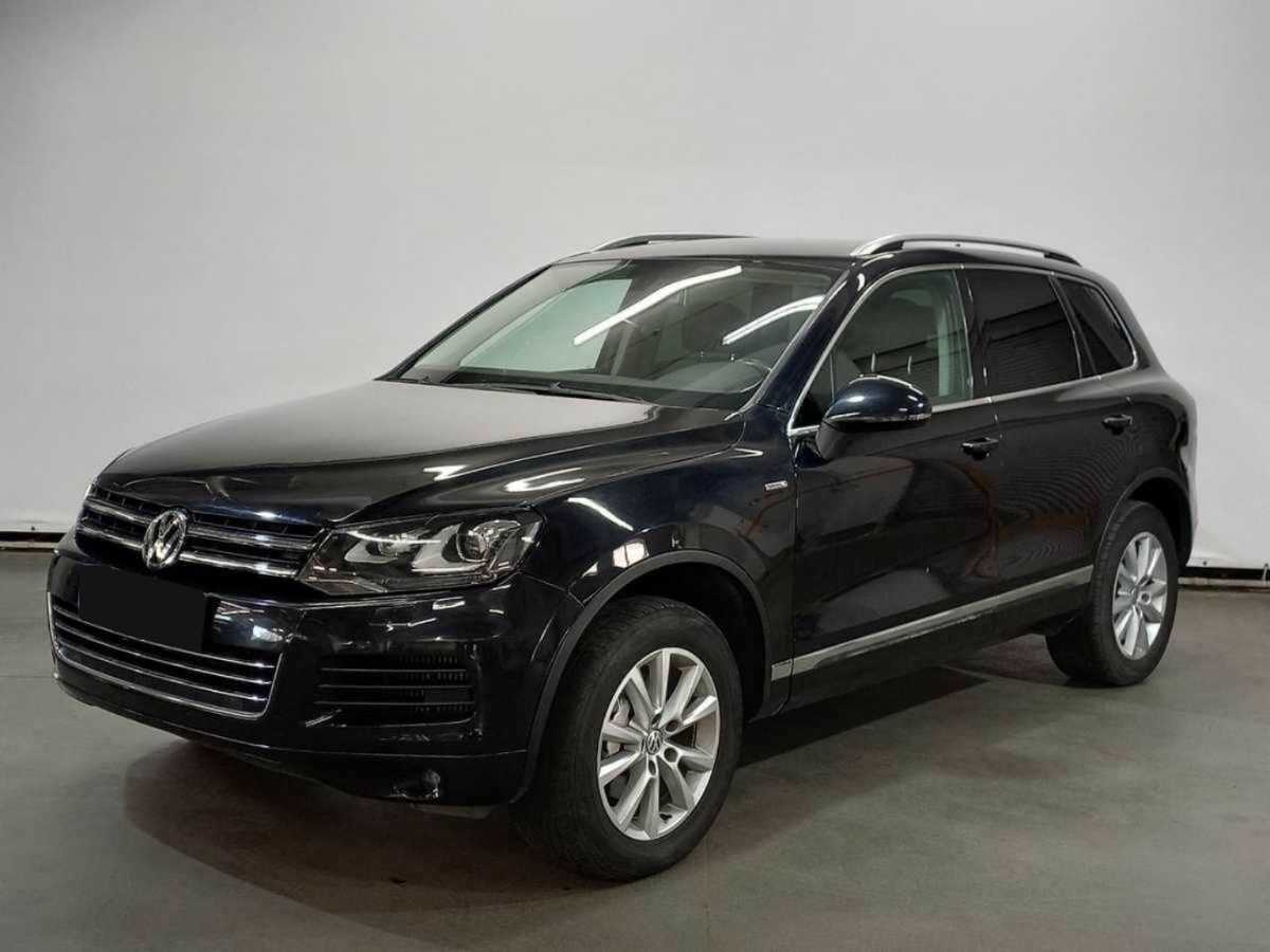 Volkswagen Touareg, 2013 - 181 119 км. | Фото №1