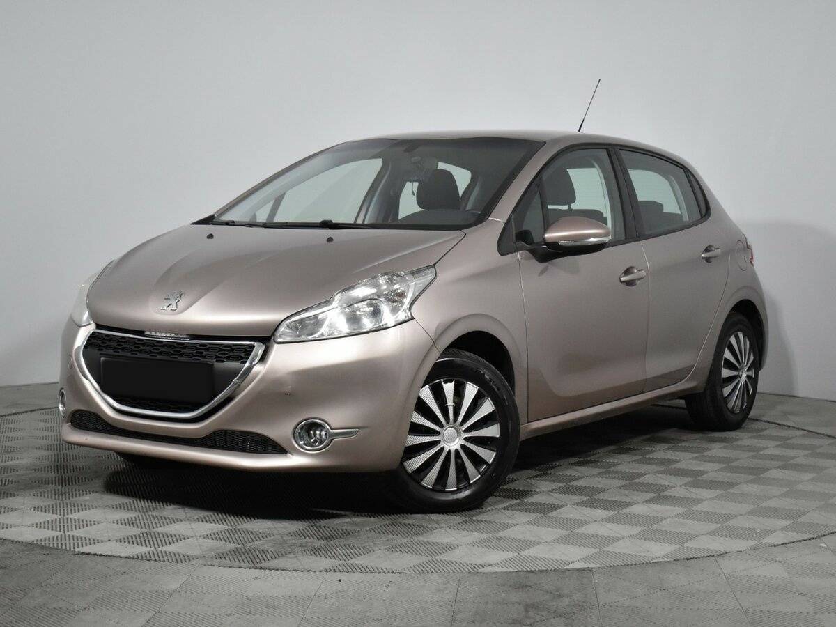 Peugeot 208, 2014 Фото №1